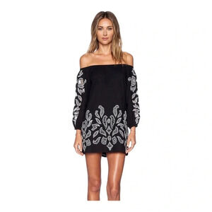 Revolve‎ Tularosa Blair Embroidery Dress in
Black Tunic Shift Dress Size XS